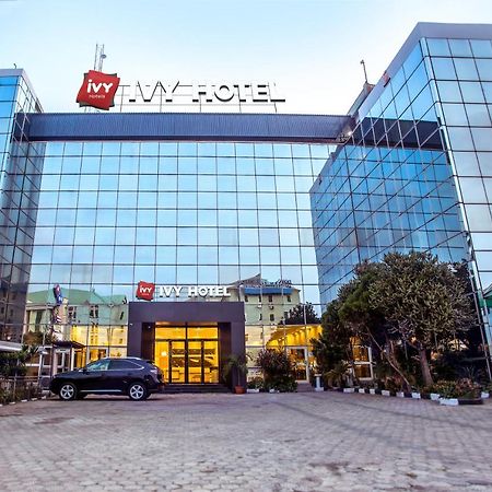 Ivy Hotel Ikeja Lagos Bagian luar foto